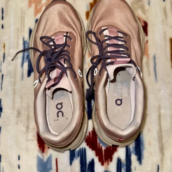 Cloudnova Form - Rosebrown/Orchid Discontinued Color - Picture 4 of 6